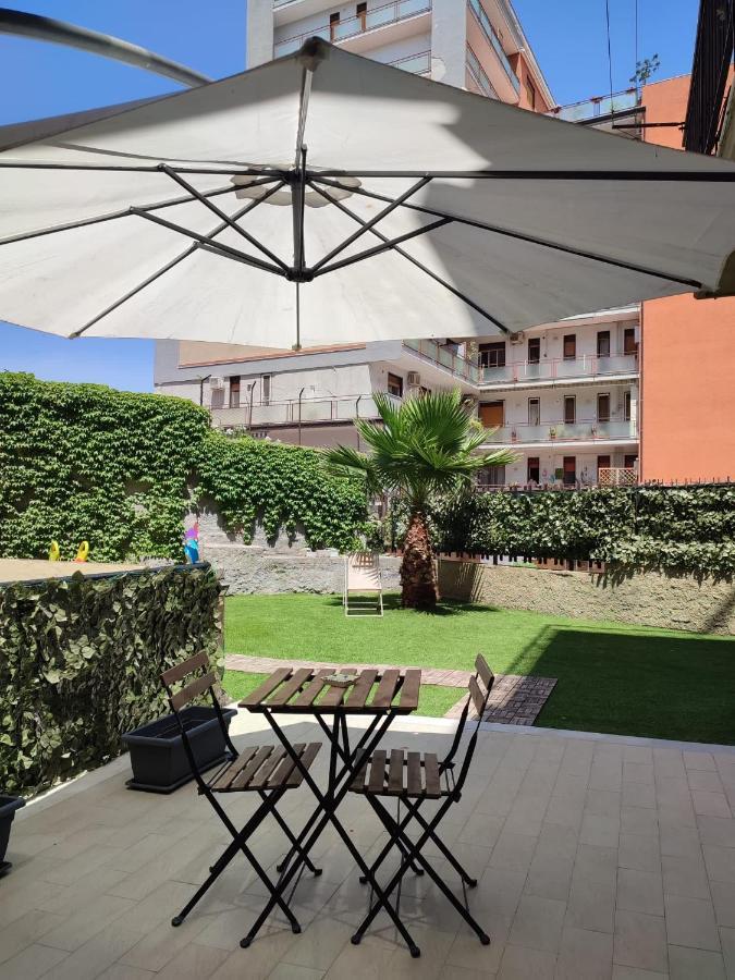 كاتانيا Appartamento Incantevole Con Parcheggio E Giardino المظهر الخارجي الصورة